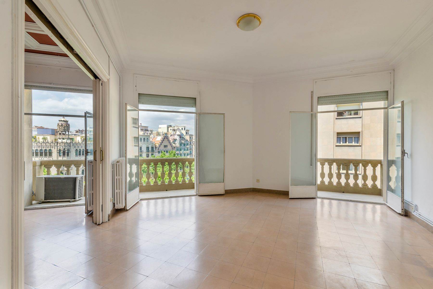 7. Apartments for Sale at Unique and exclusive apartment on the Paseo de Gracia Barcelona, Barcelona 08007 Spain