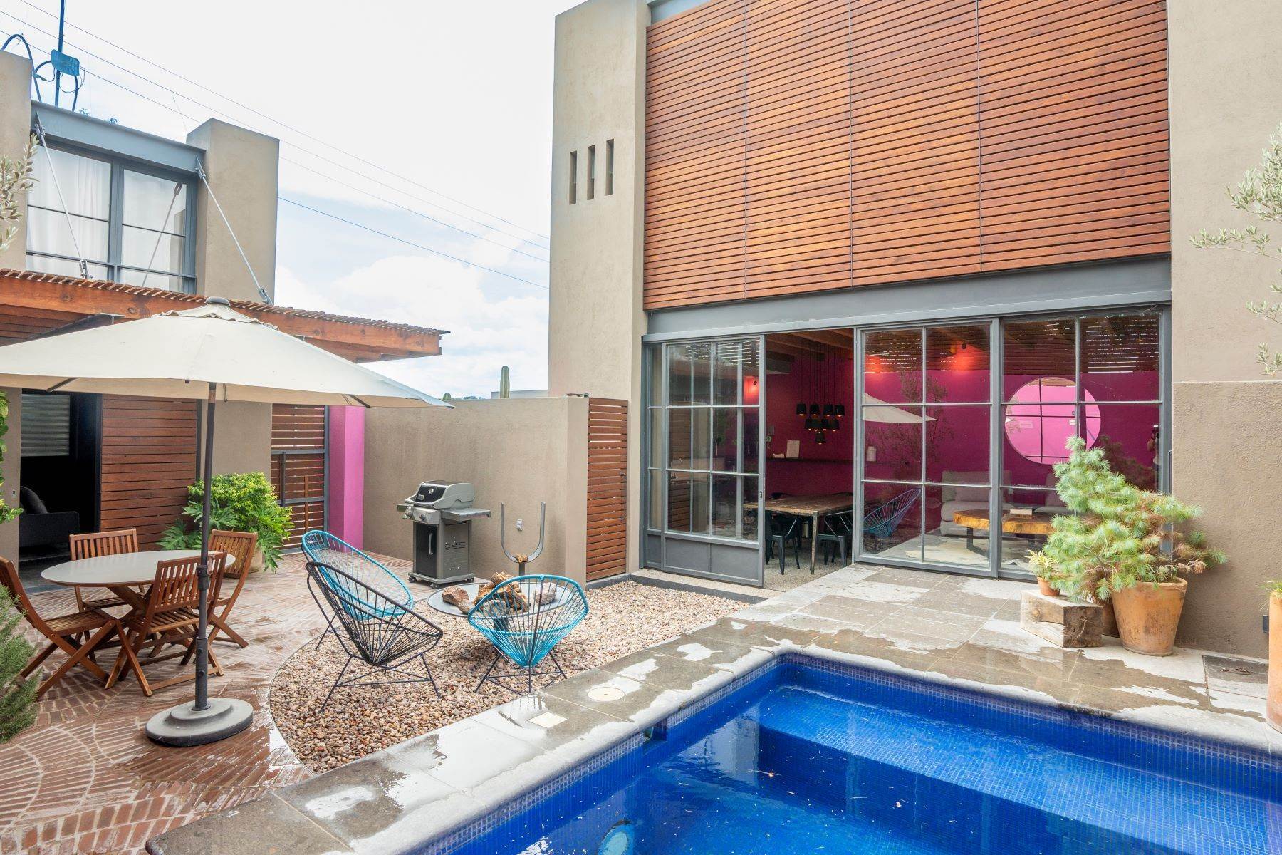 9. Single Family Homes for Sale at La Pera Cottages Boutique San Miguel De Allende, Guanajuato Mexico