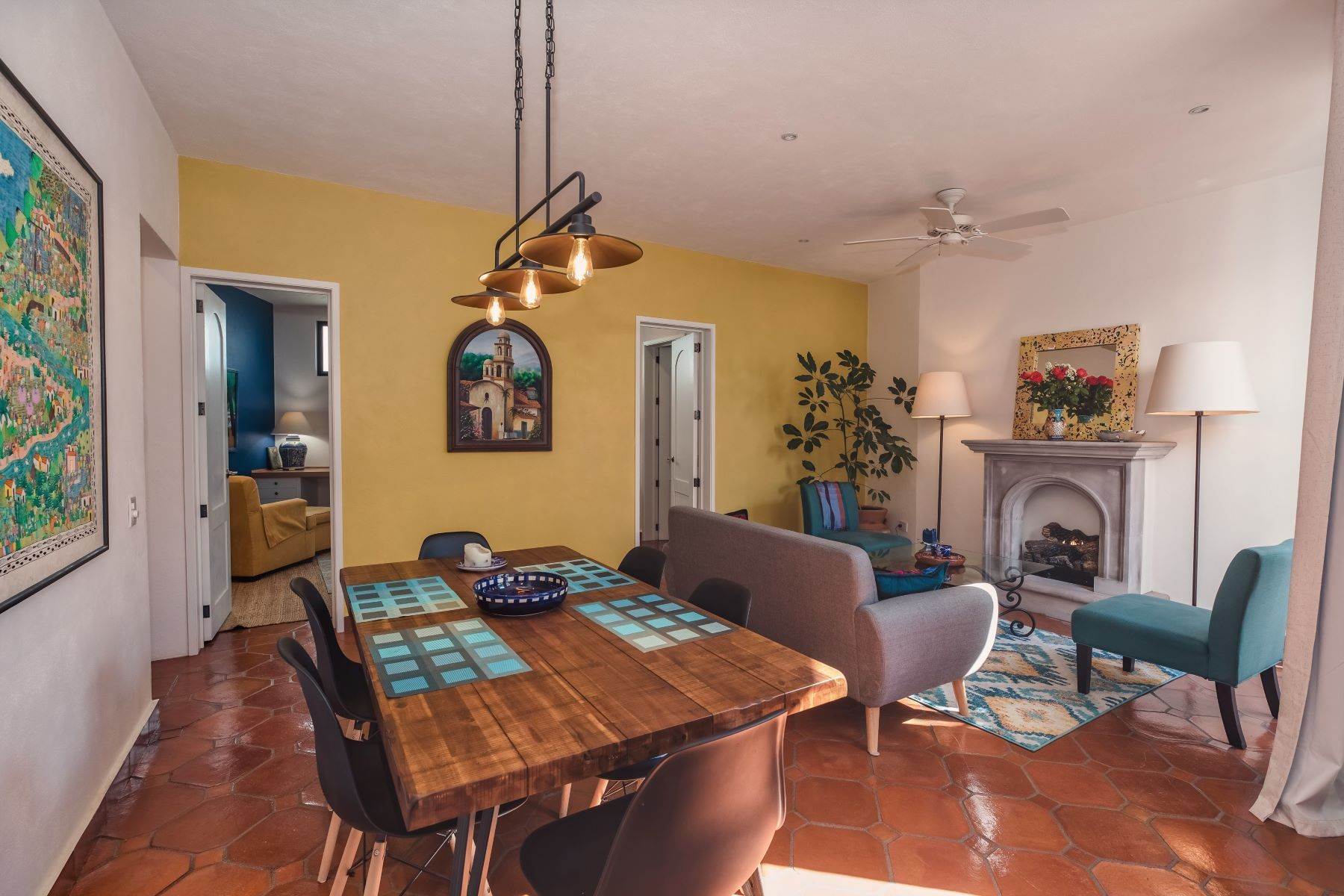 34. Single Family Homes for Sale at Casa Cascada Barranca 12 San Miguel De Allende, Guanajuato 37700 Mexico