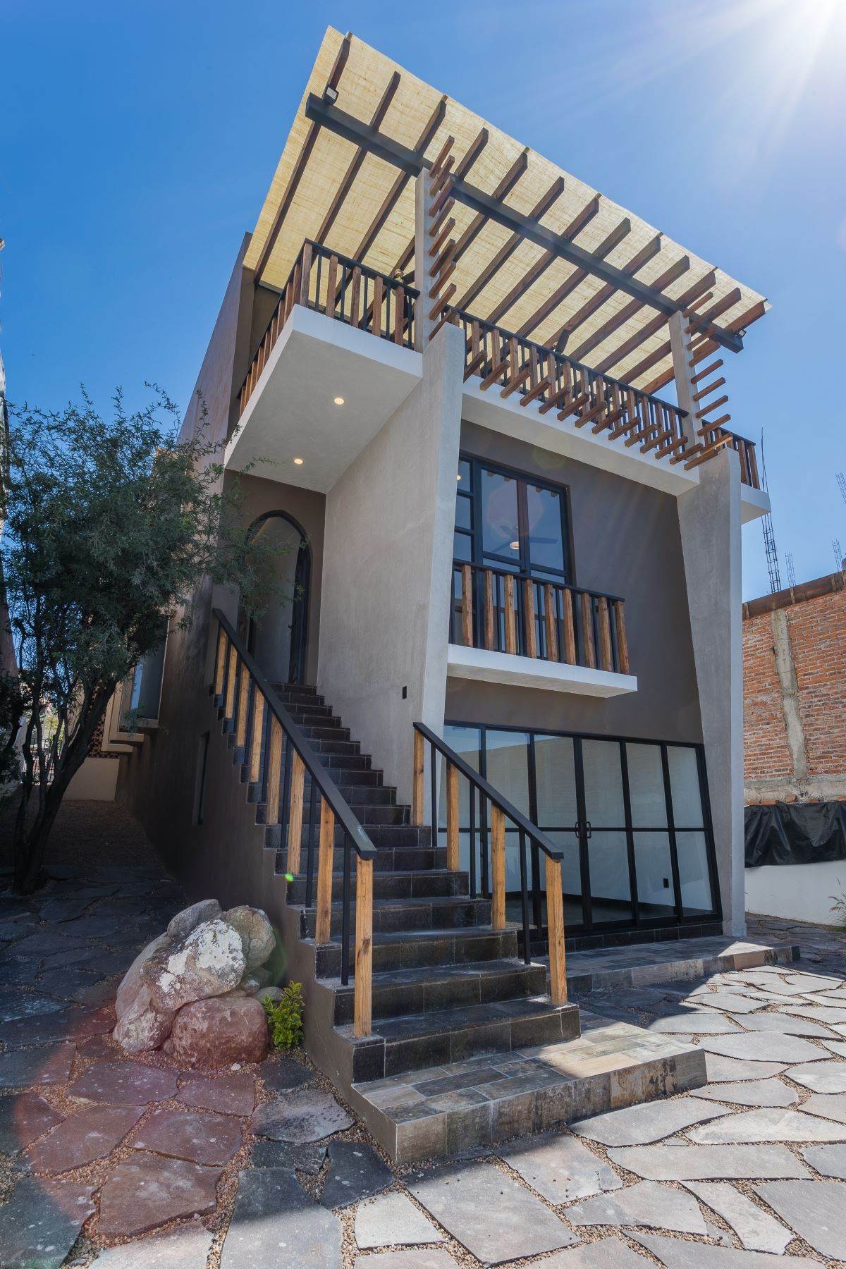 21. Single Family Homes for Sale at Casa Mangú Esteponia 59, Club de Golf Malanquin San Miguel De Allende, Guanajuato 37797 Mexico