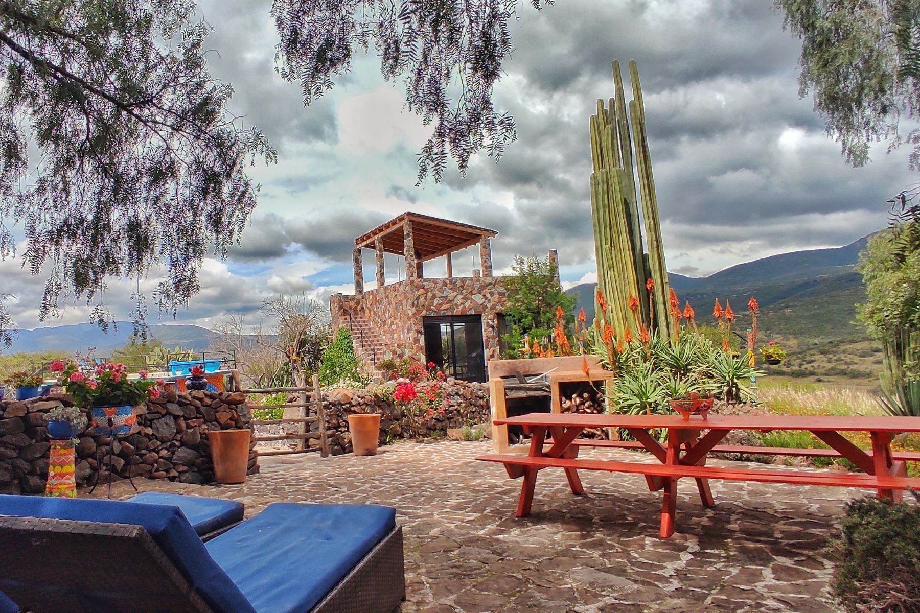 9. Single Family Homes for Sale at Rancho Puerta del Aire Guadalupe 2 San Miguel De Allende, Guanajuato 37888 Mexico
