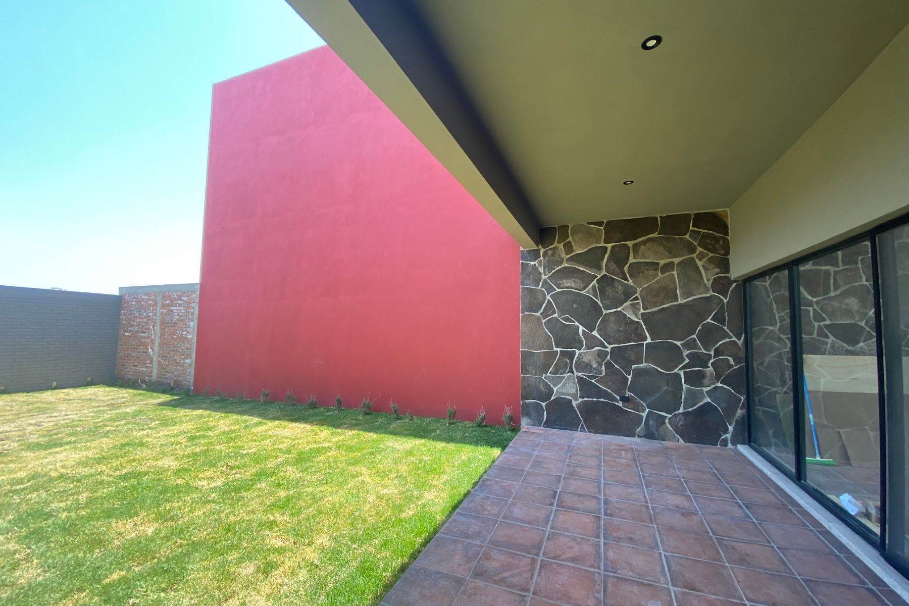 17. Single Family Homes for Sale at Casa 75 Fuentes 75 San Miguel De Allende, Guanajuato 37740 Mexico