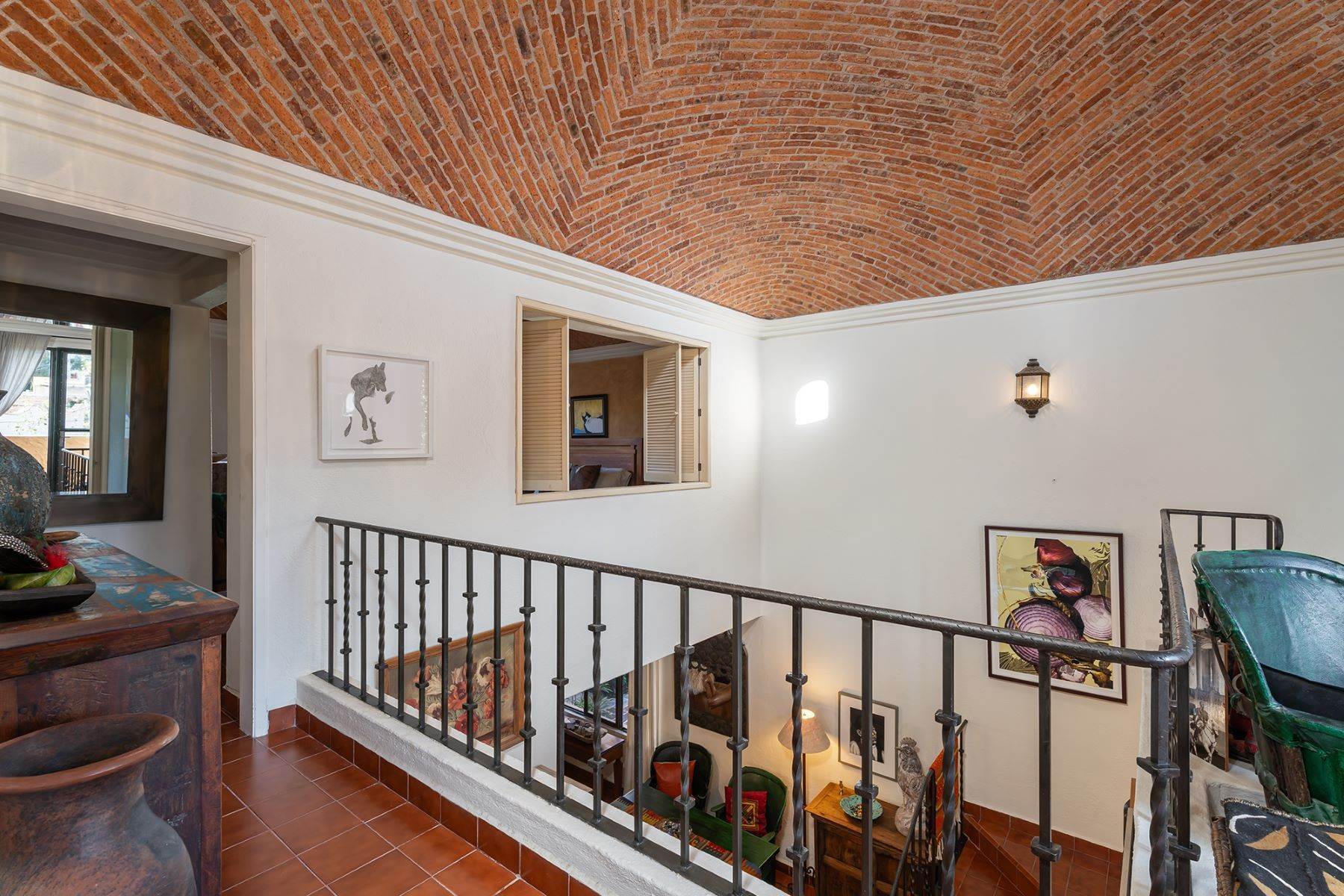 15. Single Family Homes for Sale at La Maison Bohème Agua 22 San Miguel De Allende, Guanajuato 37740 Mexico