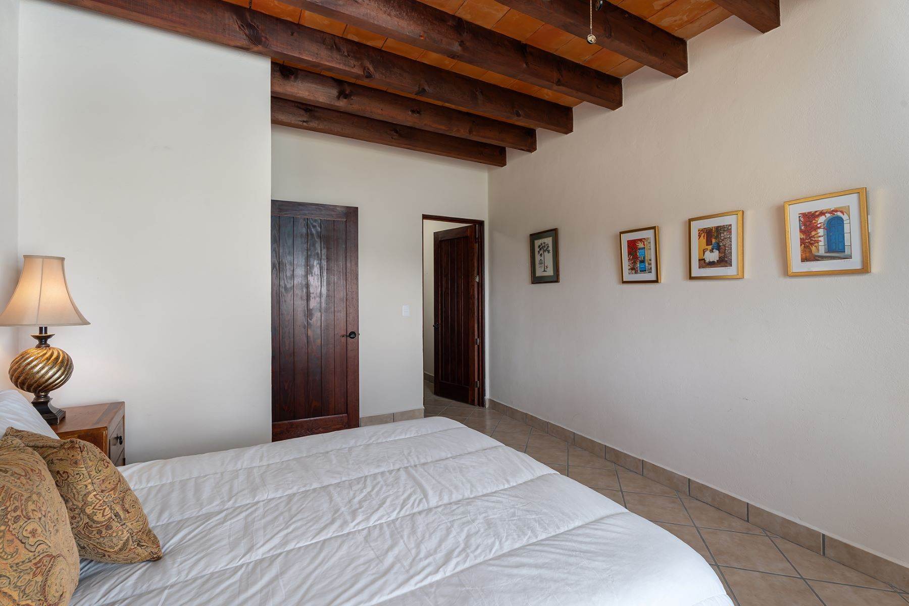 18. Property for Sale at Agave Apartments Av. Independencia San Miguel De Allende, Guanajuato 37730 Mexico