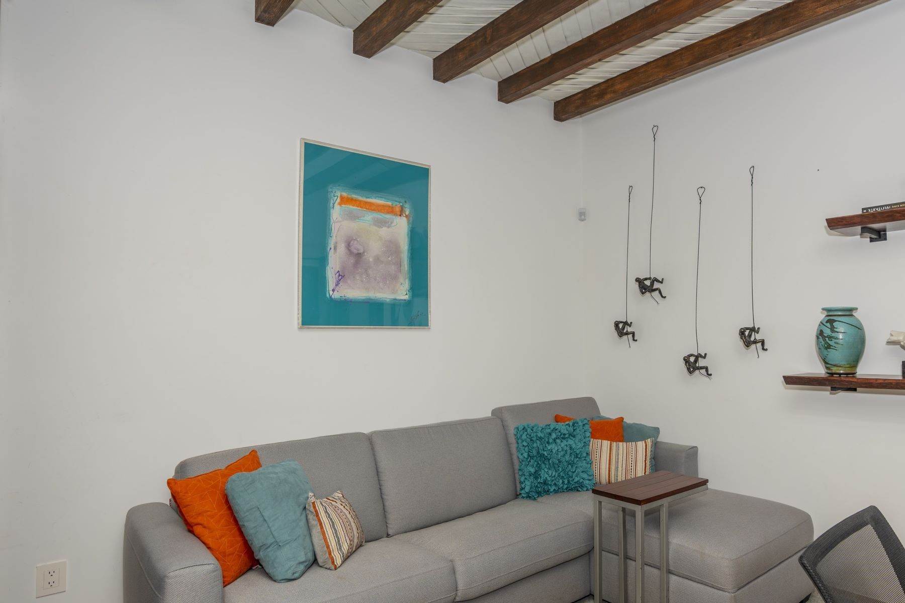 7. Single Family Homes for Sale at Casa Aurora Obraje 74 San Miguel De Allende, Guanajuato 37715 Mexico