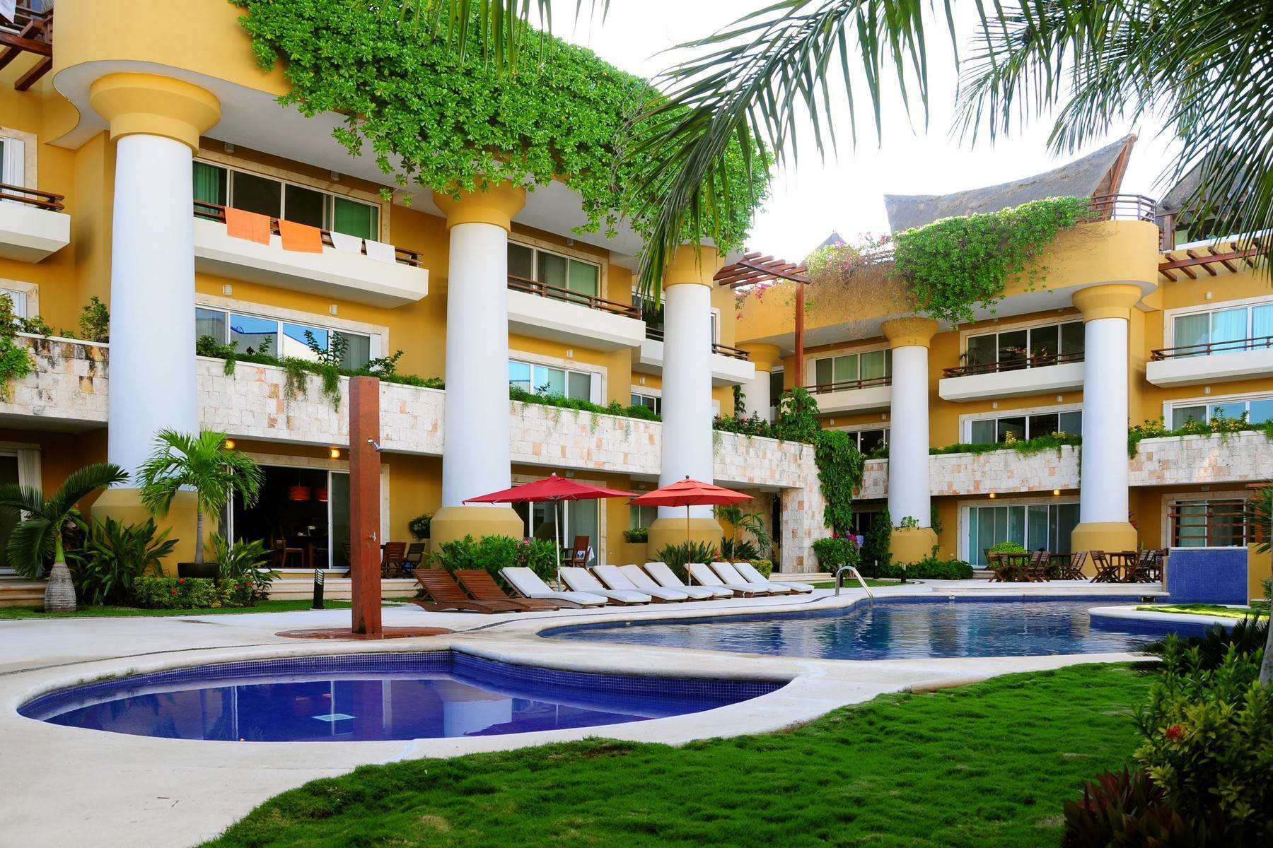 Property for Sale at HIDDEN GEM IN THE MOST BEAUTIFUL STREET IN PLAYA PUEBLITO ESCONDIDO 102, CALLE 38, ENTRE CALLE FLAMINGOS Y CALLE ALBATROS Playa Del Carmen, Quintana Roo 77710 Mexico